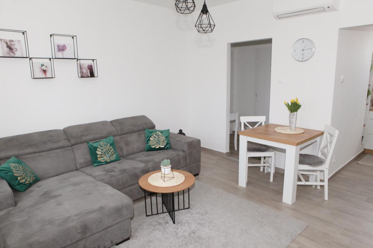 Apartman Lucija Karlovac Exterior photo